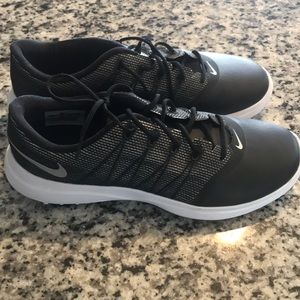 Nike Lunarlon women’s golf shoes